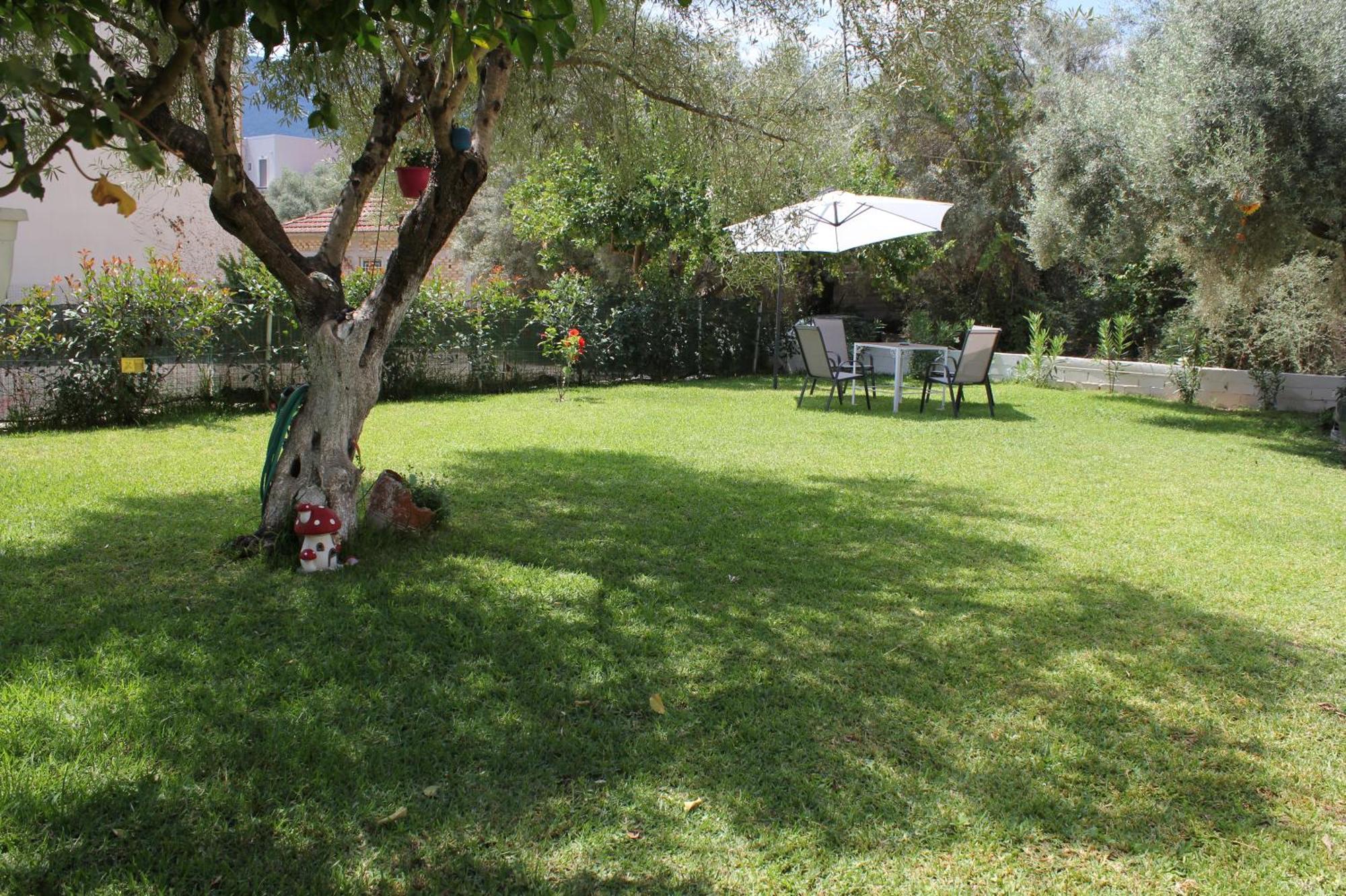 Holiday Lefkas Sunrise Luxury Appartments Nikiana Bagian luar foto